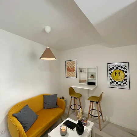 T1 Duplex Cosy - Madeleine - Netflix ברגרק