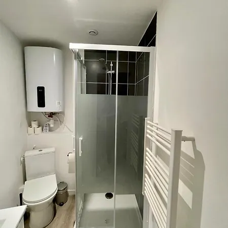 T1 Duplex Cosy - Madeleine - Netflix דירה *